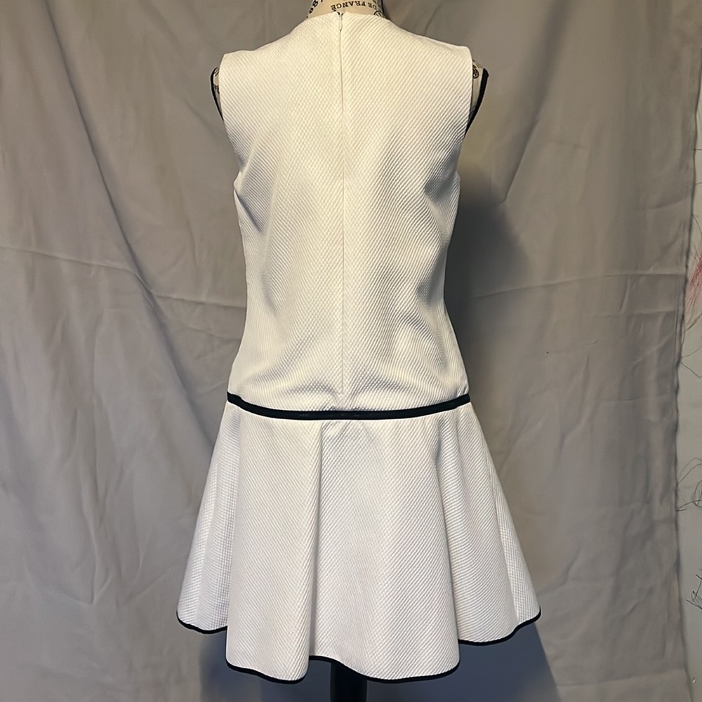 Victoria Beckham White Mini A-line Sleeveless Dress - Picture 4 of 8